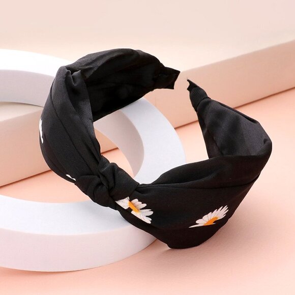 Accessories - NEW Black White Daisy Floral Knot Headband